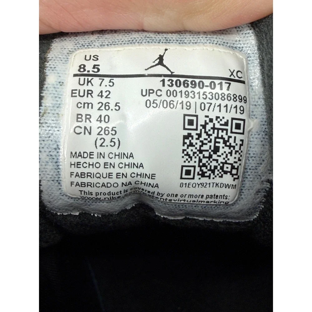 Nike Air Jordan 12 Retro Reverse Taxi 130690 017 Mens US 8.5 Black Gold Sneakers